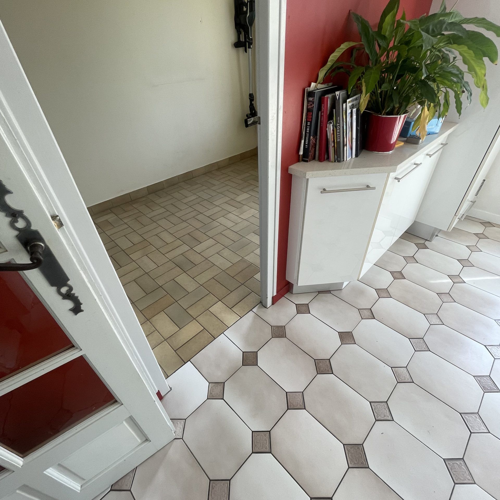 Sol-LVT-avant3