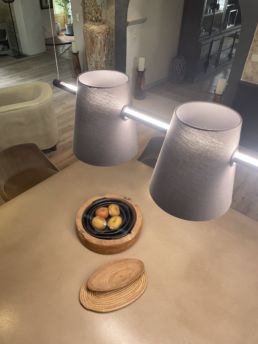 05-11-22-luminaire-toile-gris-cuisine