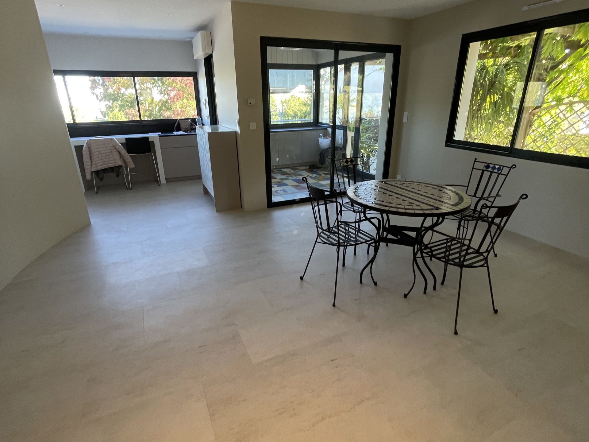 11-17-22-sol-imitation-parquet-cuisine