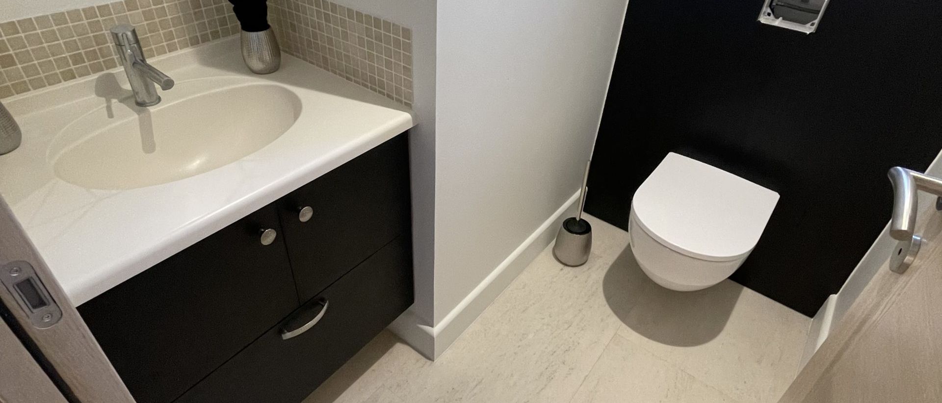 12-08-22-sol-imitation-carrelage-salle-de-bain